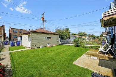 1810 S 58th Ave, Cicero, IL 60804 - photo 5