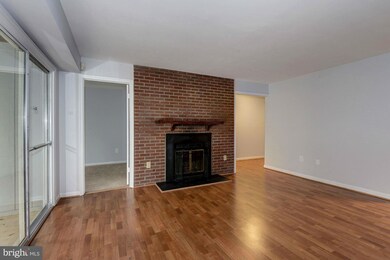 20229 Shipley Terrace unit 101, Germantown, MD 20874 - photo 4