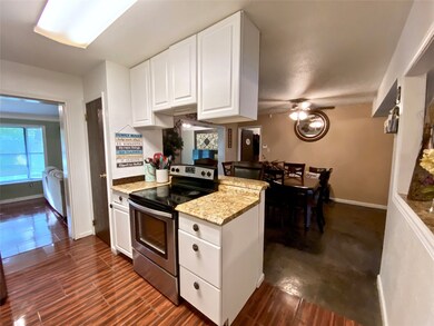 3301 La Vista Ave, Bay City, TX 77414 - photo 4