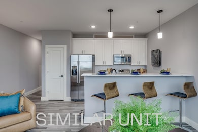 1230 Elm St unit 102, Manchester, NH 03101 - photo 4