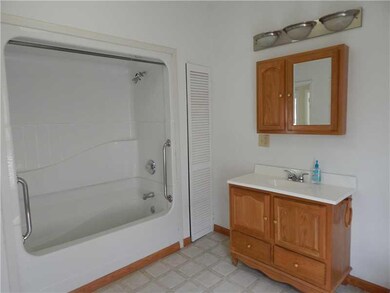 Full Bath.