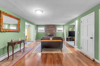 63 Timber Hill Rd, Cromwell, CT 06416 - photo 4