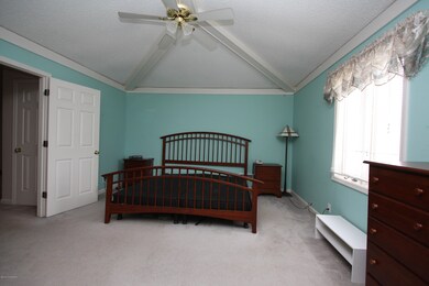 5006 Carpenter Dr, Crestwood, KY 40014 - photo 6