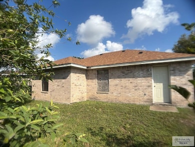 618 Mandarine Ln, Brownsville, TX 78521 - photo 3