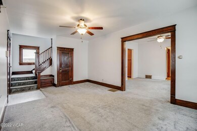 6-web-or-mls-2022 12 11 - 321WAshtonAve-