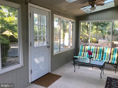 12927 Allerton Ln, Silver Spring, MD 20904 - photo 3