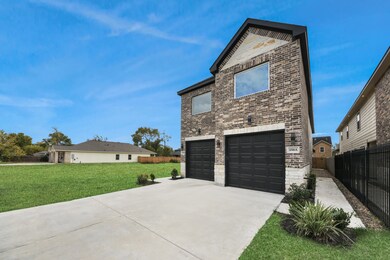 4516 Maggie St unit AB, Houston, TX 77051 - photo 4