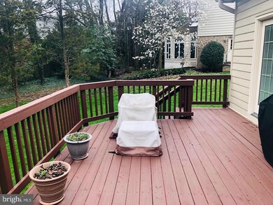 3915 Laro Ct, Fairfax, VA 22031 - photo 4