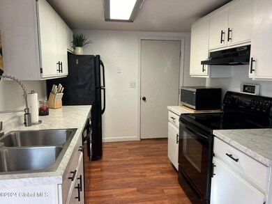 92 Thimbleberry Rd, Ballston Spa, NY 12020 - photo 4