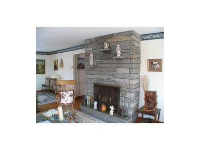 151 Pine Crest Dr, Riverside, RI 02915 - photo 5