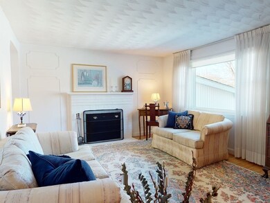 15 Temple Rd, Waltham, MA 02452 - photo 4