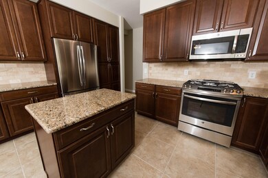 102 Meadow Ridge Acres Rd, Dingmans Ferry, PA 18328 - photo 7