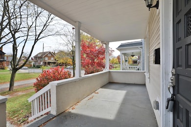 693 Wilson Ave, Columbus, OH 43205 - photo 3