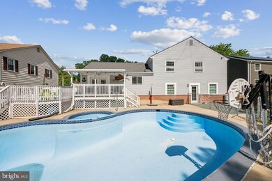 11909 Orvis Way, Laurel, MD 20708 - photo 2