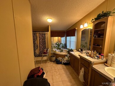 392 County Road 517, Valley Grande, AL 36703 - photo 5