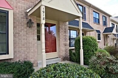 1918 Yorktown S, Norristown, PA 19403 - photo 4