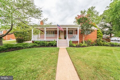 2237 Whitcomb Place, Falls Church, VA 22046 - photo 4