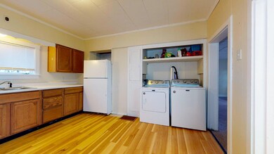 24 Spring St, Lisbon, ME 04250 - photo 6