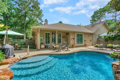 18 Cheshire Glen Ct, Spring, TX 77382 - photo 2