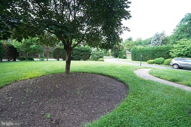 6904 Arbor Ln, McLean, VA 22101 - photo 5