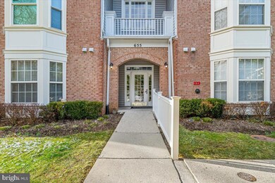 655 Burtons Cove Way unit 13, Annapolis, MD 21401 - photo 2