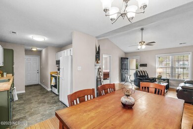 148 Settlers Cir, Jacksonville, NC 28546 - photo 7