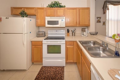 2642 Calabria Ave, Davenport, FL 33897 - photo 5