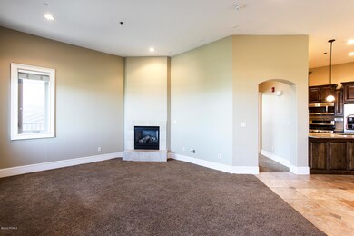 5176 N University Avenue Unit-003-004-51