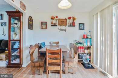 315 Little Sorrel Dr, Strasburg, VA 22657 - photo 7