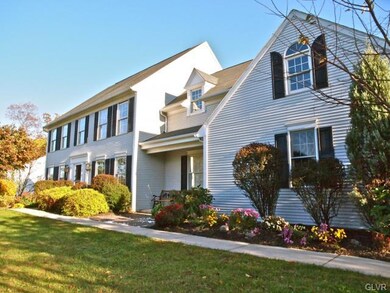 4846 Harvest Ln, Zionsville, PA 18092 - photo 5