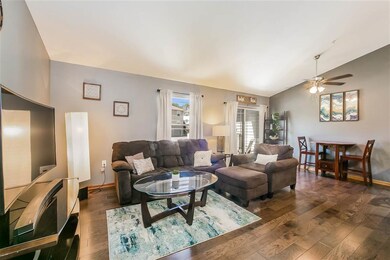 2832 Pleasant View Rd unit 201, Middleton, WI 53562 - photo 4