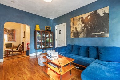 32 Oak St unit 2, Providence, RI 02909 - photo 2