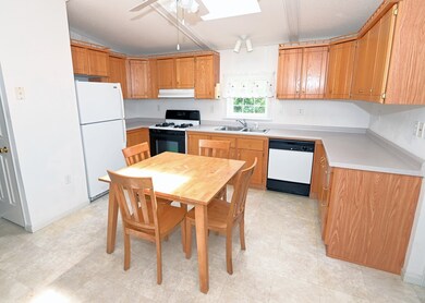 4 King Dr, West Wareham, MA 02576 - photo 2