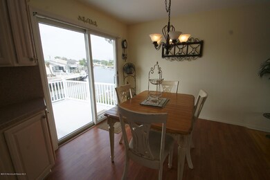 740 Tunney Point Dr, Toms River, NJ 08753 - photo 7