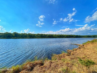 152 N Wood Rd, Dingmans Ferry, PA 18328 - photo 6