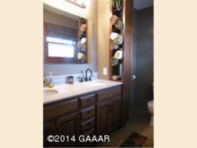 209 E Lake Geneva Rd NE unit NE, Alexandria, MN 56308 - photo 3