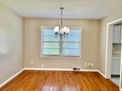 421 N Harding Ave, Wichita, KS 67208 - photo 6