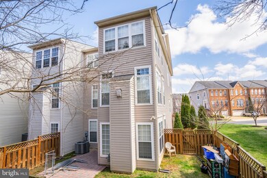 21881 Hawksbury Terrace, Broadlands, VA 20148 - photo 5