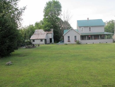 19 Liberty St, Corinth, NY 12822 - photo 4