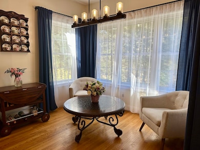 Breakfast Nook