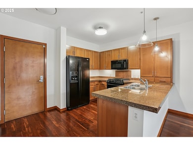 2335 NW Raleigh St unit 123, Portland, OR 97210 - photo 6