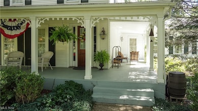 109 S Chillicothe Rd, Aurora, OH 44202 - photo 2