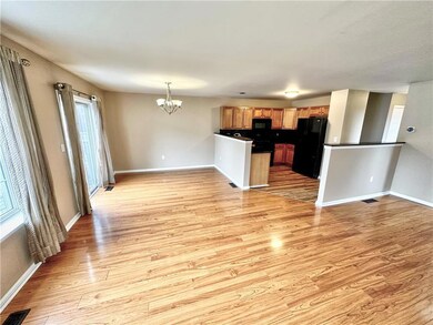 3677 Clauss Dr, Macungie, PA 18062 - photo 5