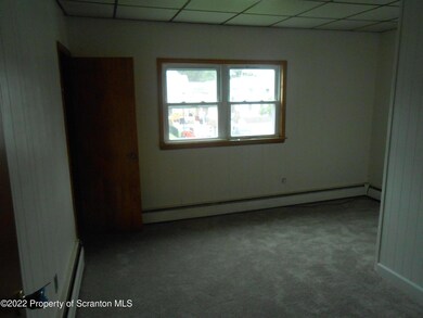 105 W Warren St, Dunmore, PA 18512 - photo 6