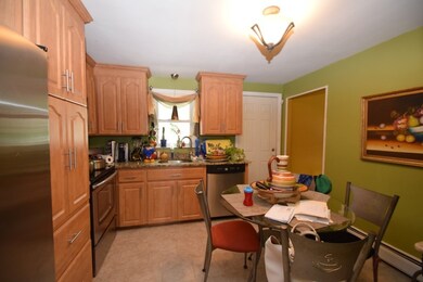 5 Sloan Cir, Randolph, MA 02368 - photo 4