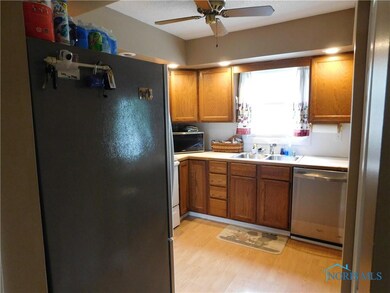 1109 S West St, Findlay, OH 45840 - photo 7