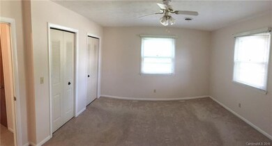 939 Brookside Camp Rd, Hendersonville, NC 28792 - photo 7