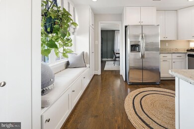 5939 Kimble Ct, Falls Church, VA 22041 - photo 7