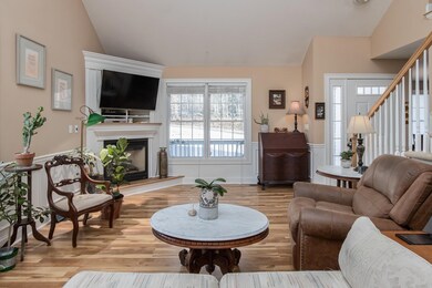 Vaulted Living Room with gas Fpl