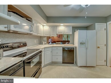 135 Bishop Dr, Aston, PA 19014 - photo 6